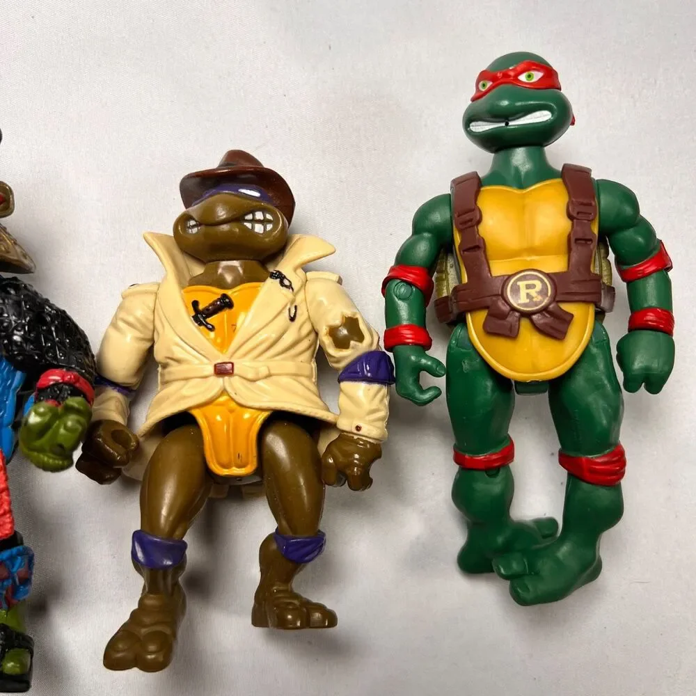 Teenage Mutant Ninja Turtle Lot of 4